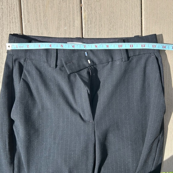 H&M women’s black striped straight leg dress pants size 4 - Picture 6 of 8